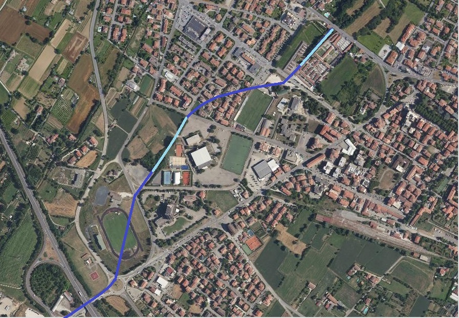 Il corso attuale del torrente Petreto (o Infernaccio): con la linea blu sono indicate le parti tombate.