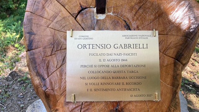 Cippo in ricordo di Ortensio Gabrielli